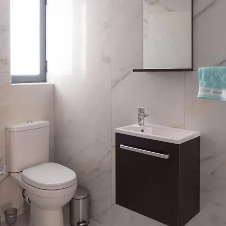 Luxurious One Bedroom By The Close To St Julians