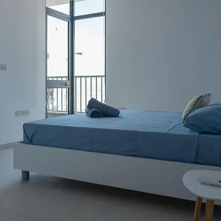 Appartement Luxurious One Bedroom By The Close To St Julians