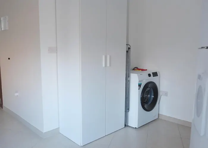 Apartament Luxurious One Bedroom By The Close To St Julians